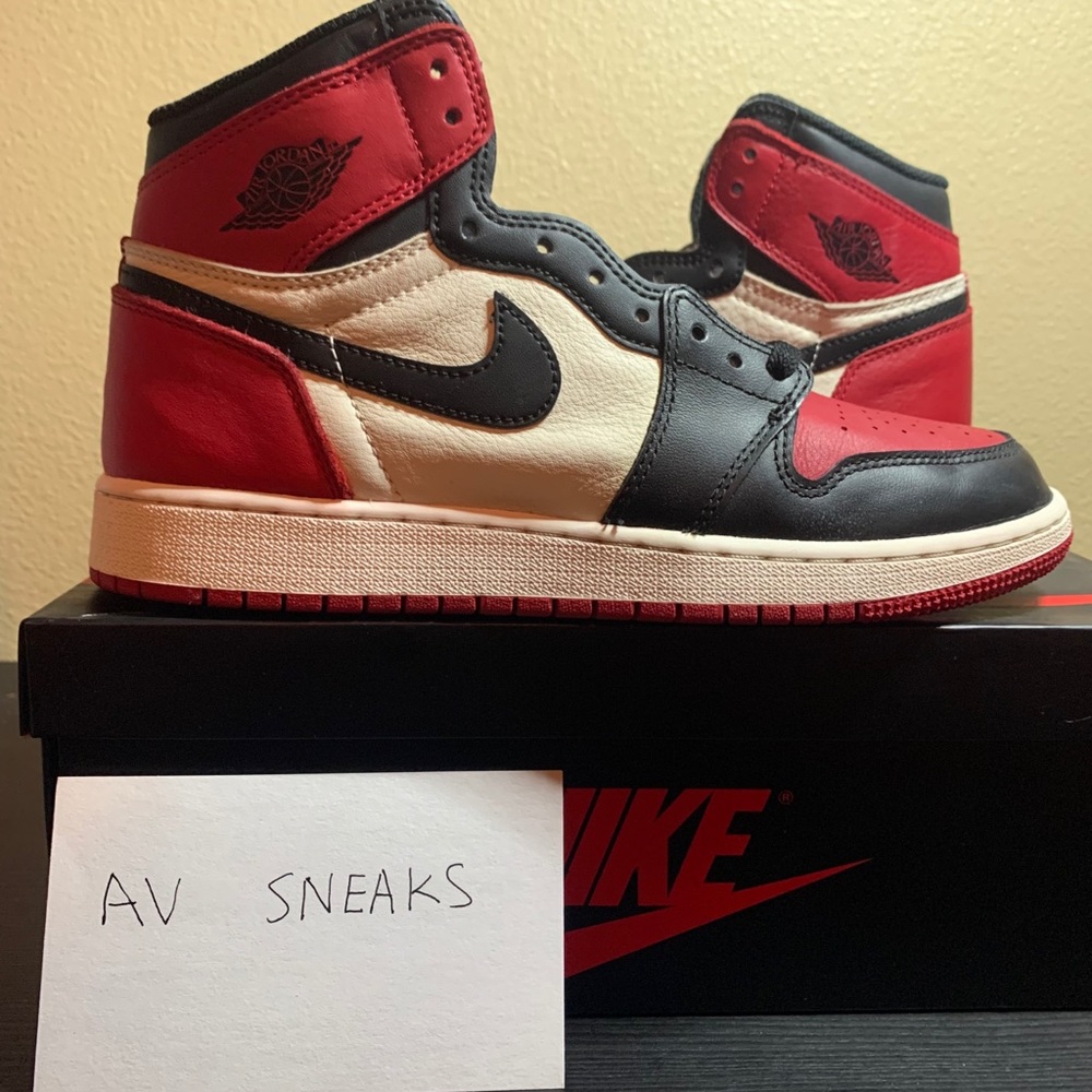 Jordan 1 Bred Toe Size: 7